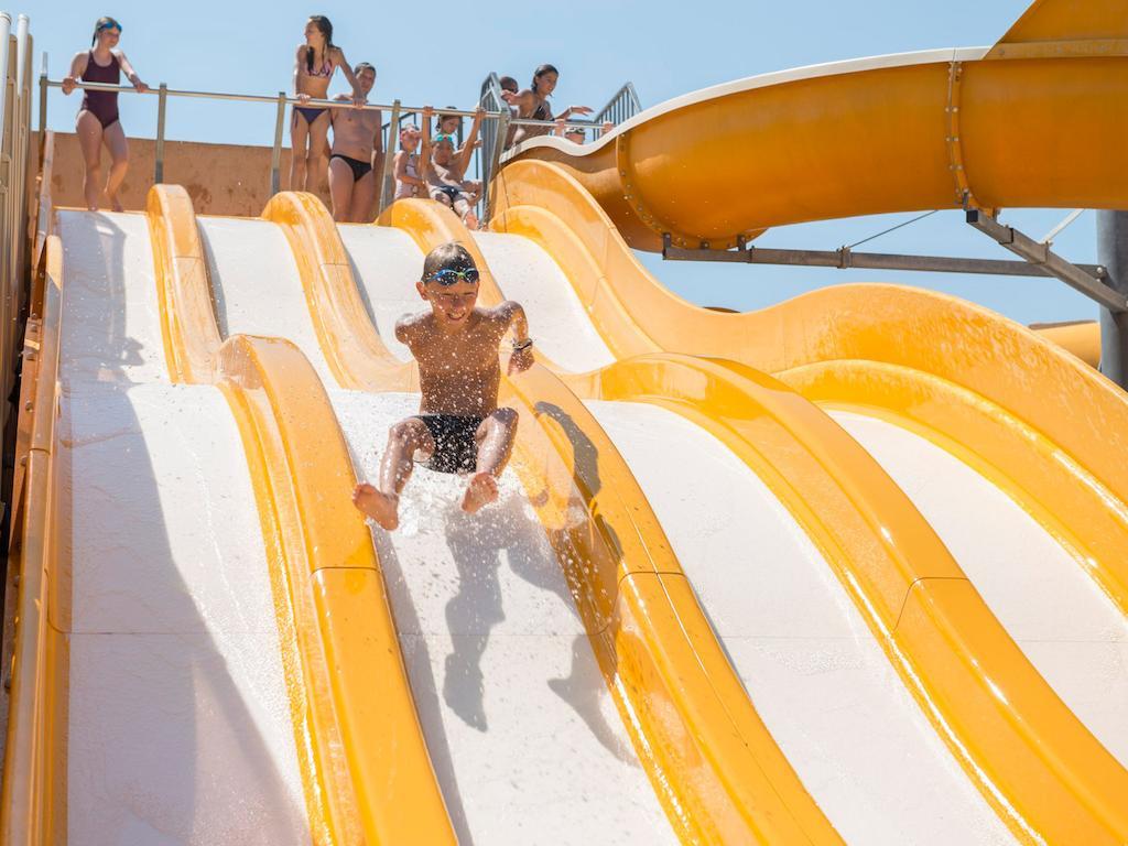Les Palmiers Parque de Campismo 4*